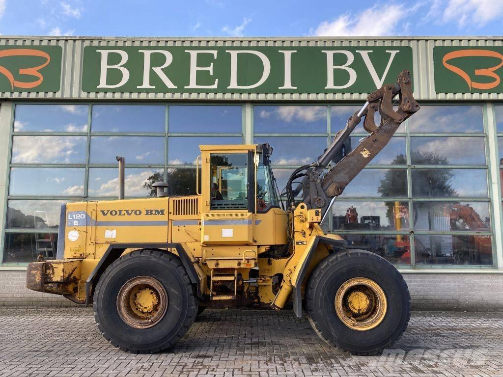 Volvo BM L 120 B Kolové nakladače