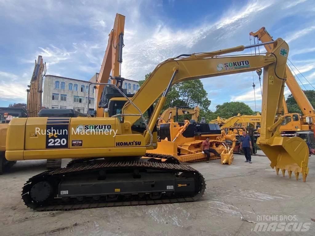 Komatsu PC220-7 Pásová rýpadla