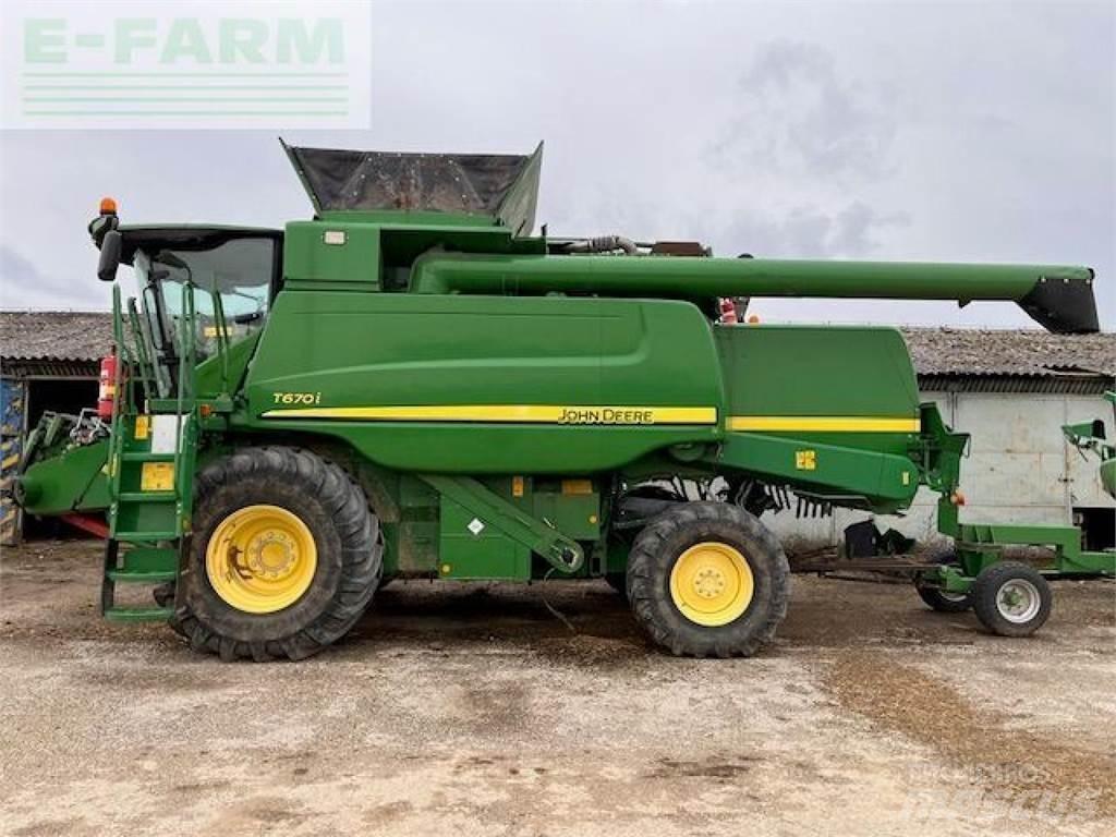 John Deere T670 Sklízecí mlátičky