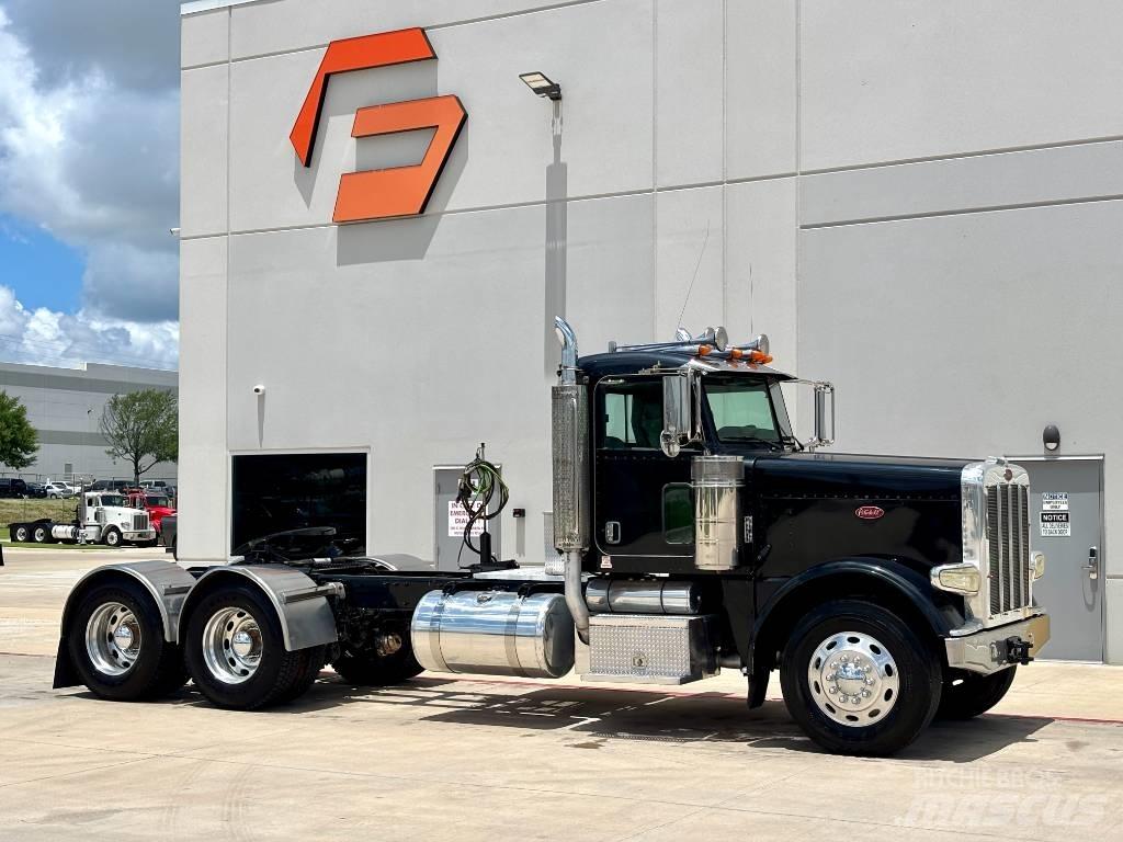 Peterbilt 388 Tahače
