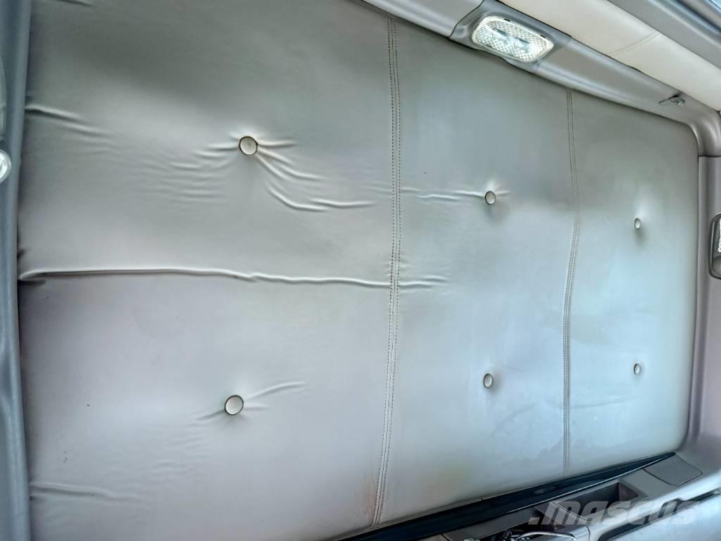 Kenworth T800 Lanový nosič kontejnerů