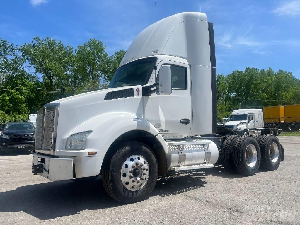 Kenworth T 880 Tahače