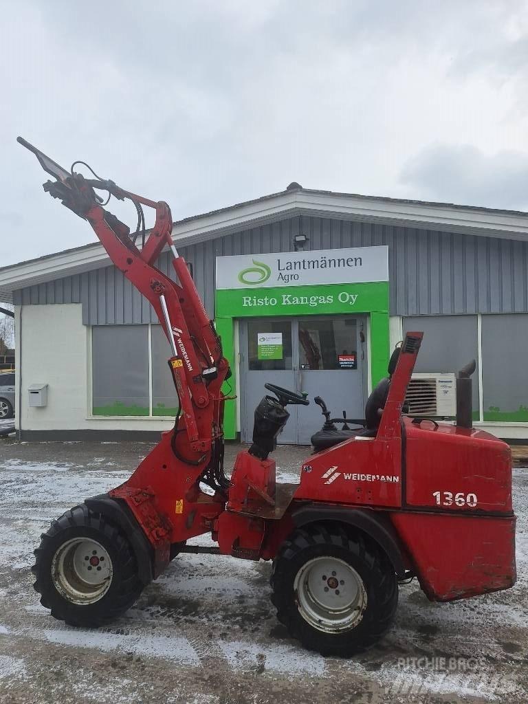 Weidemann 1360 Víceúčelové nakladače