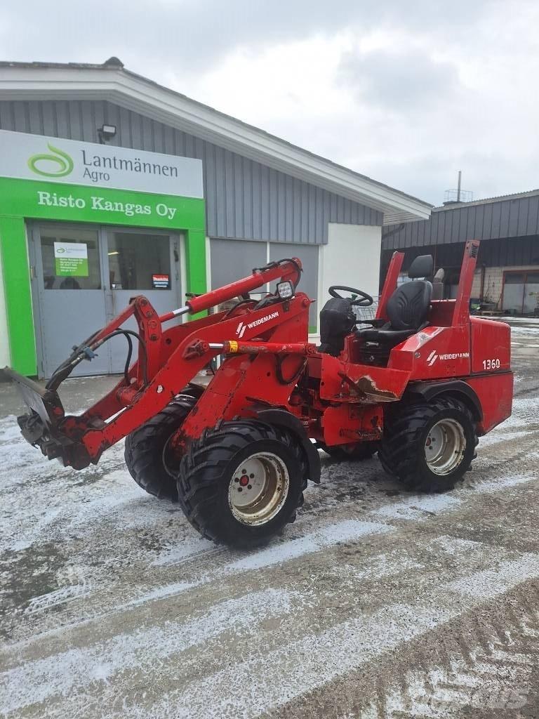 Weidemann 1360 Víceúčelové nakladače