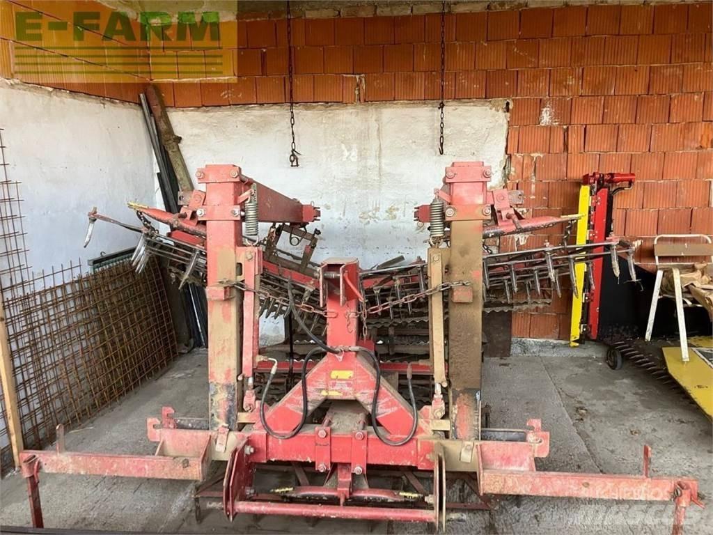 Becker K440 Kombinované secí stroje