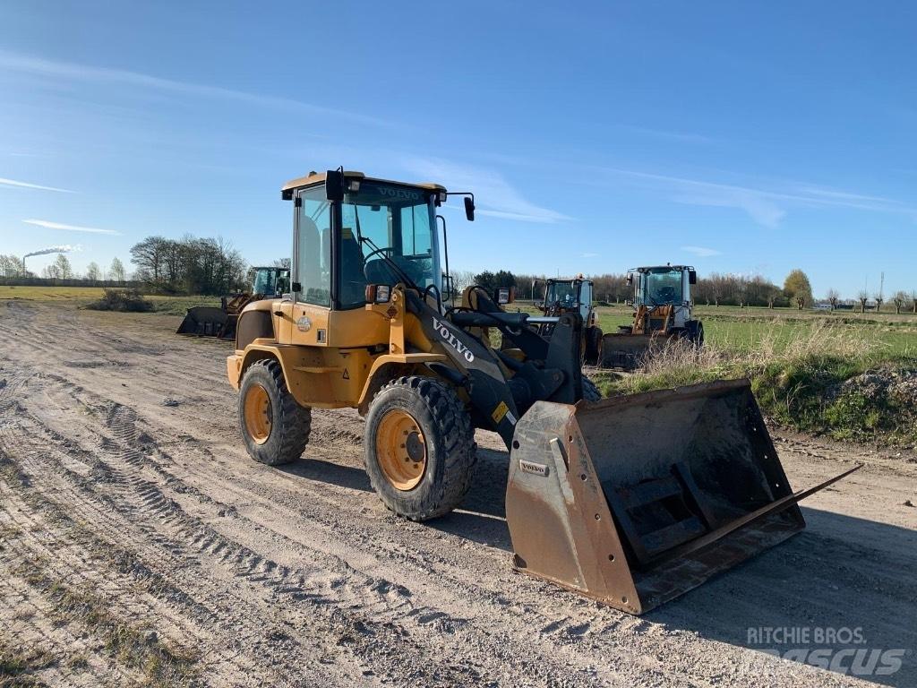 Volvo L 30 G Kolové nakladače