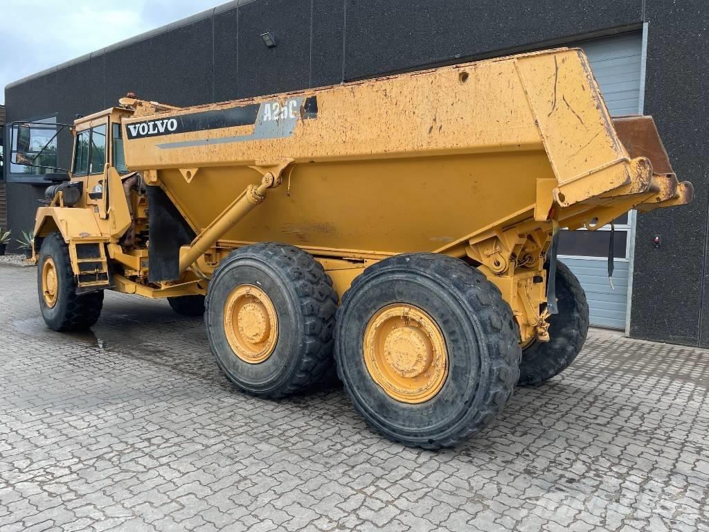 Volvo A25C Kloubové dempry