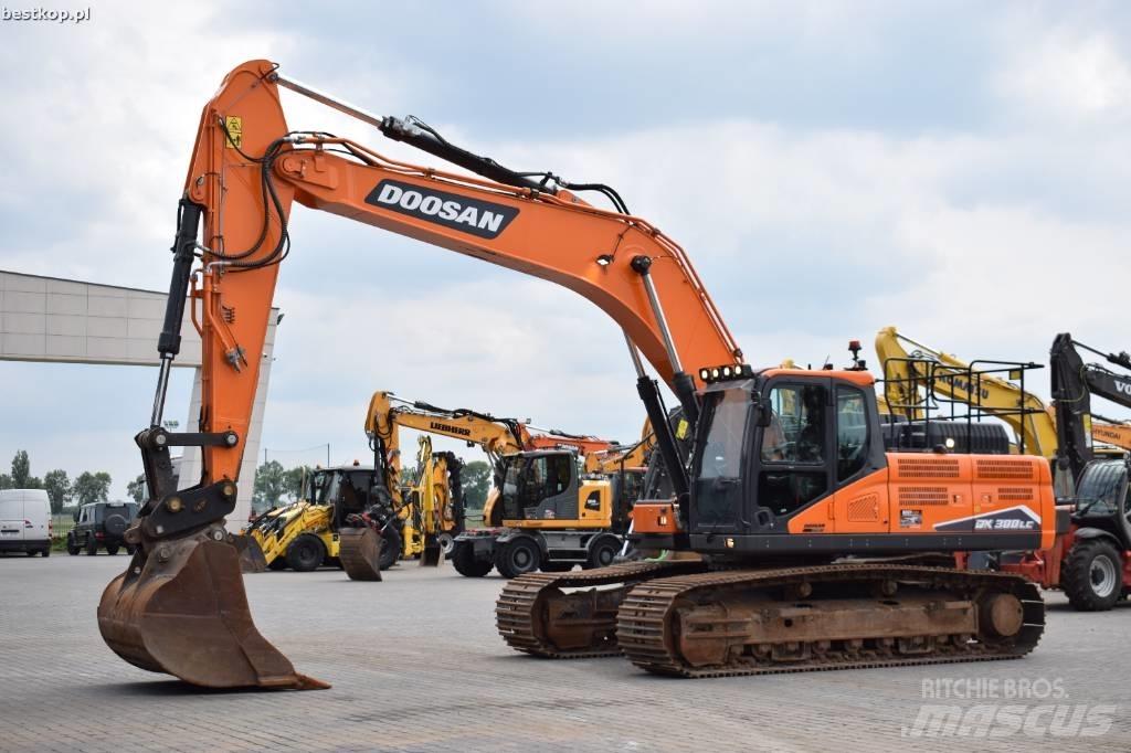 Doosan DX 300 LC-7 Pásová rýpadla