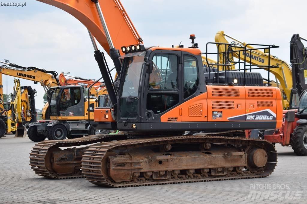 Doosan DX 300 LC-7 Pásová rýpadla