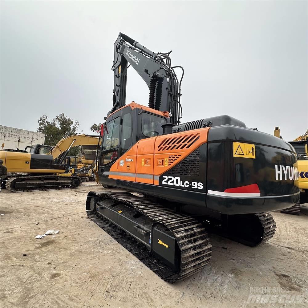 Hyundai R220LC-9S Pásová rýpadla
