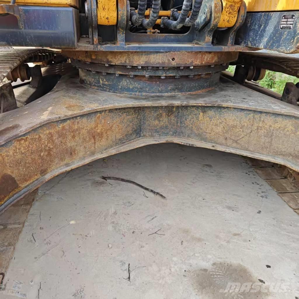Hyundai R300LC Pásová rýpadla
