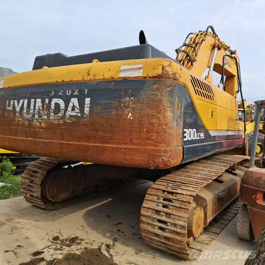 Hyundai R300LC Pásová rýpadla