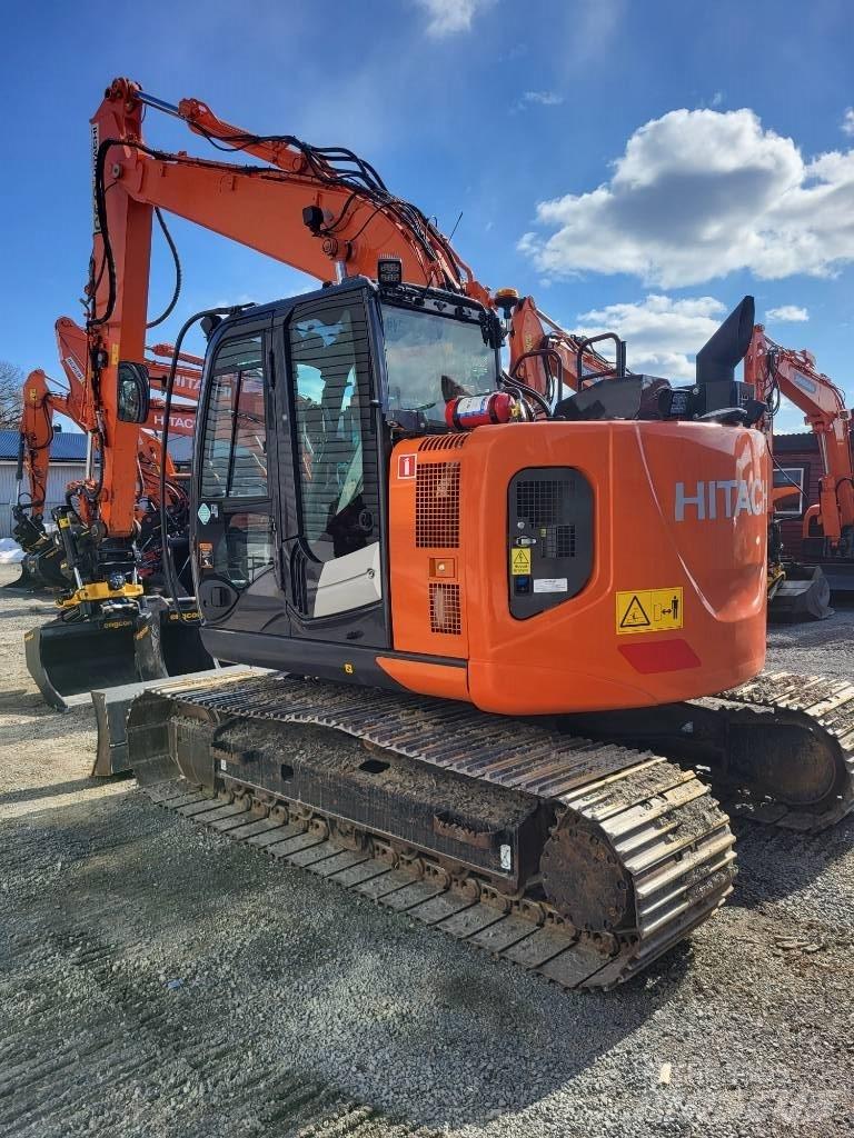 Hitachi ZX 135 US-6 Pásová rýpadla