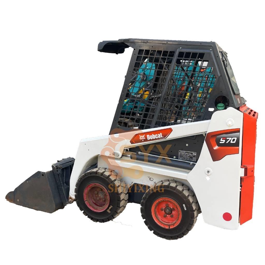 Bobcat S 70 Smykem řízené nakladače