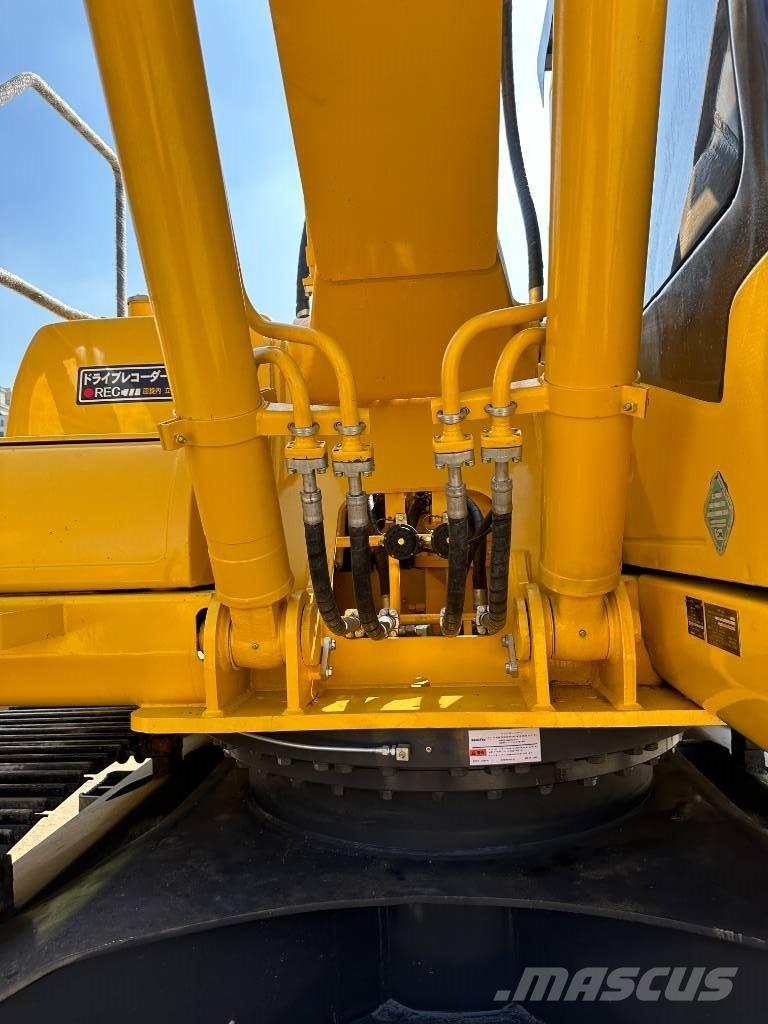 Komatsu PC 220-7 Pásová rýpadla