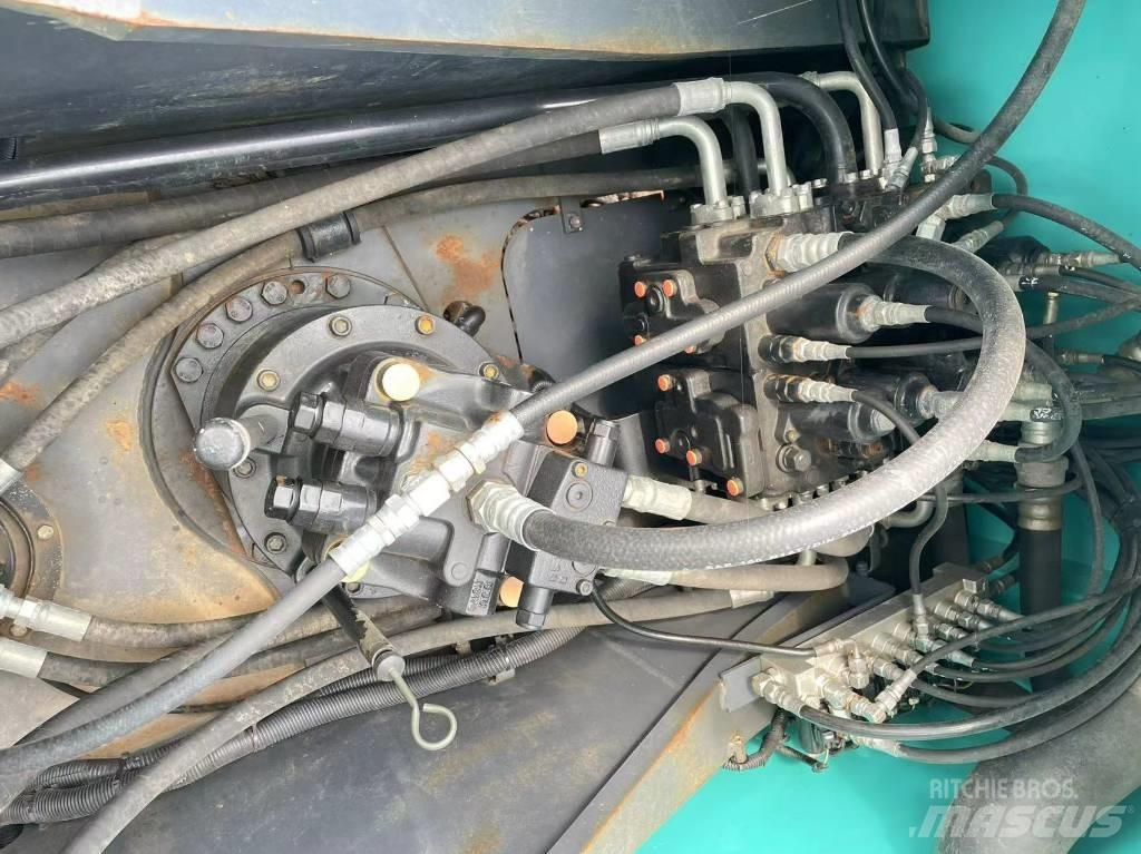 Kobelco 200 Pásová rýpadla