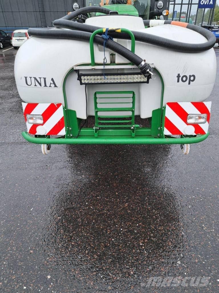 Unia etusäiliö 1200l Nesené postřikovače