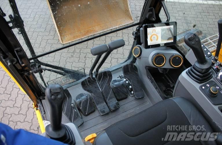 JCB 150X LC TAB Pásová rýpadla