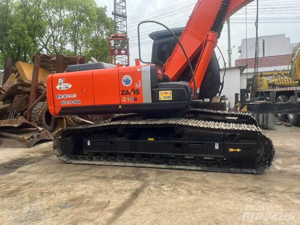 Hitachi 210LC Pásová rýpadla