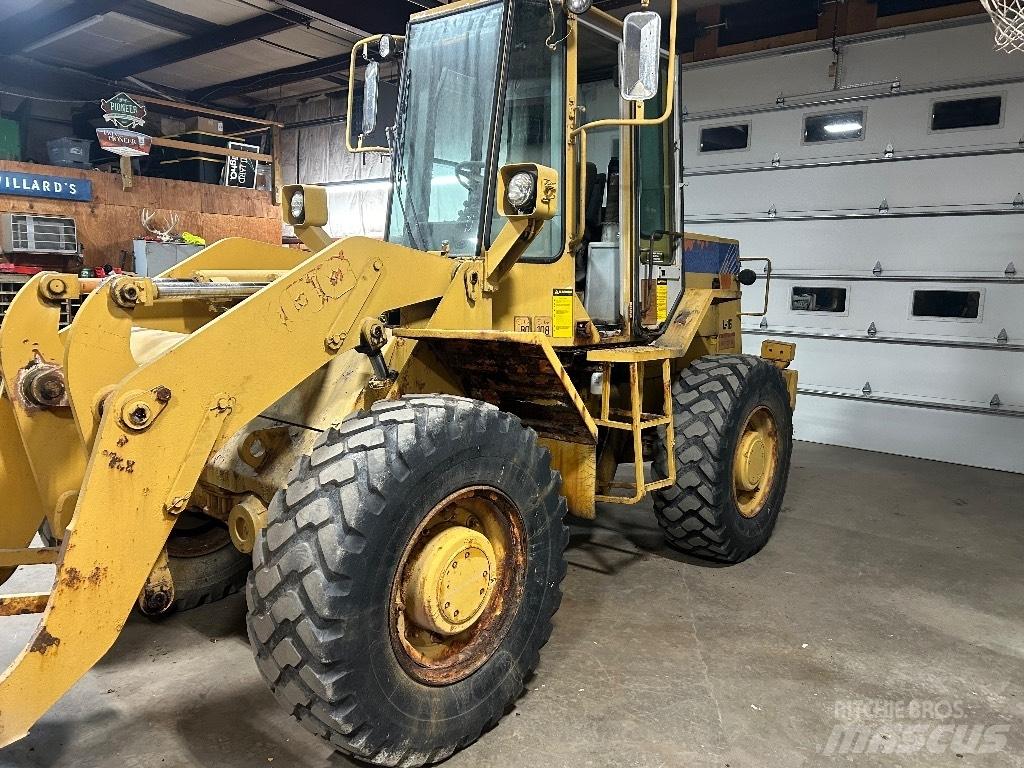 Fiat-Hitachi FR 100 Kolové nakladače
