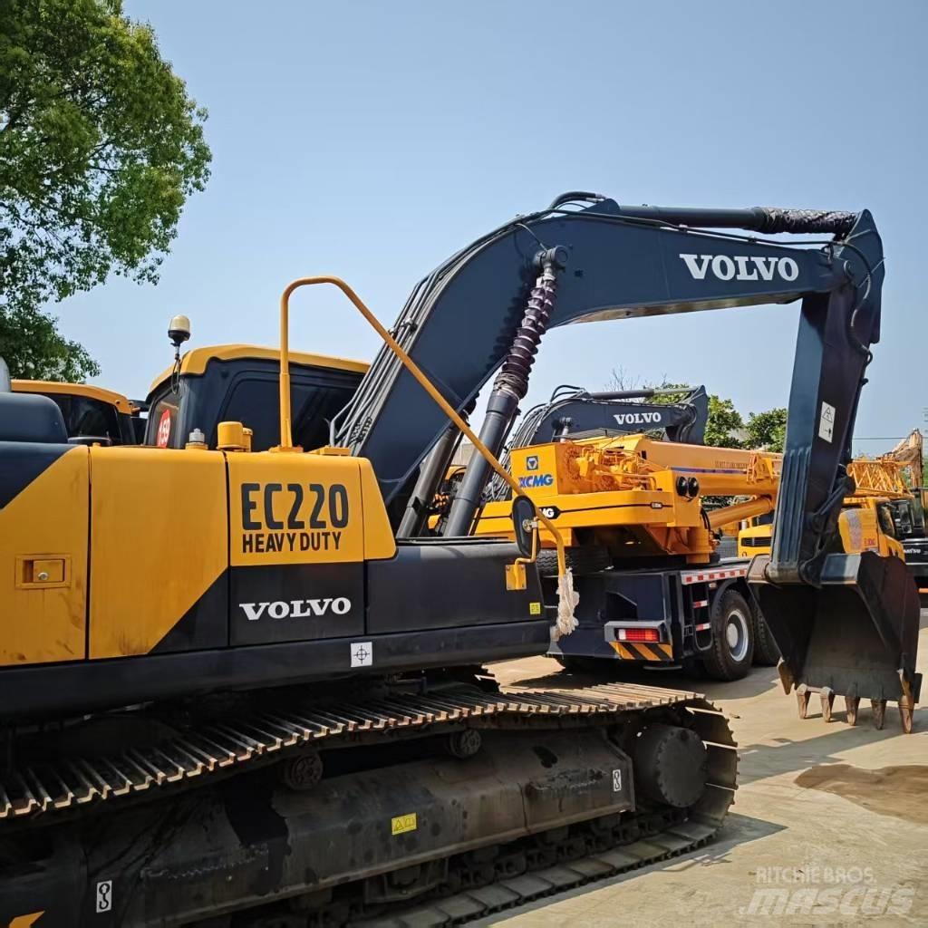Volvo EC 220 Pásová rýpadla