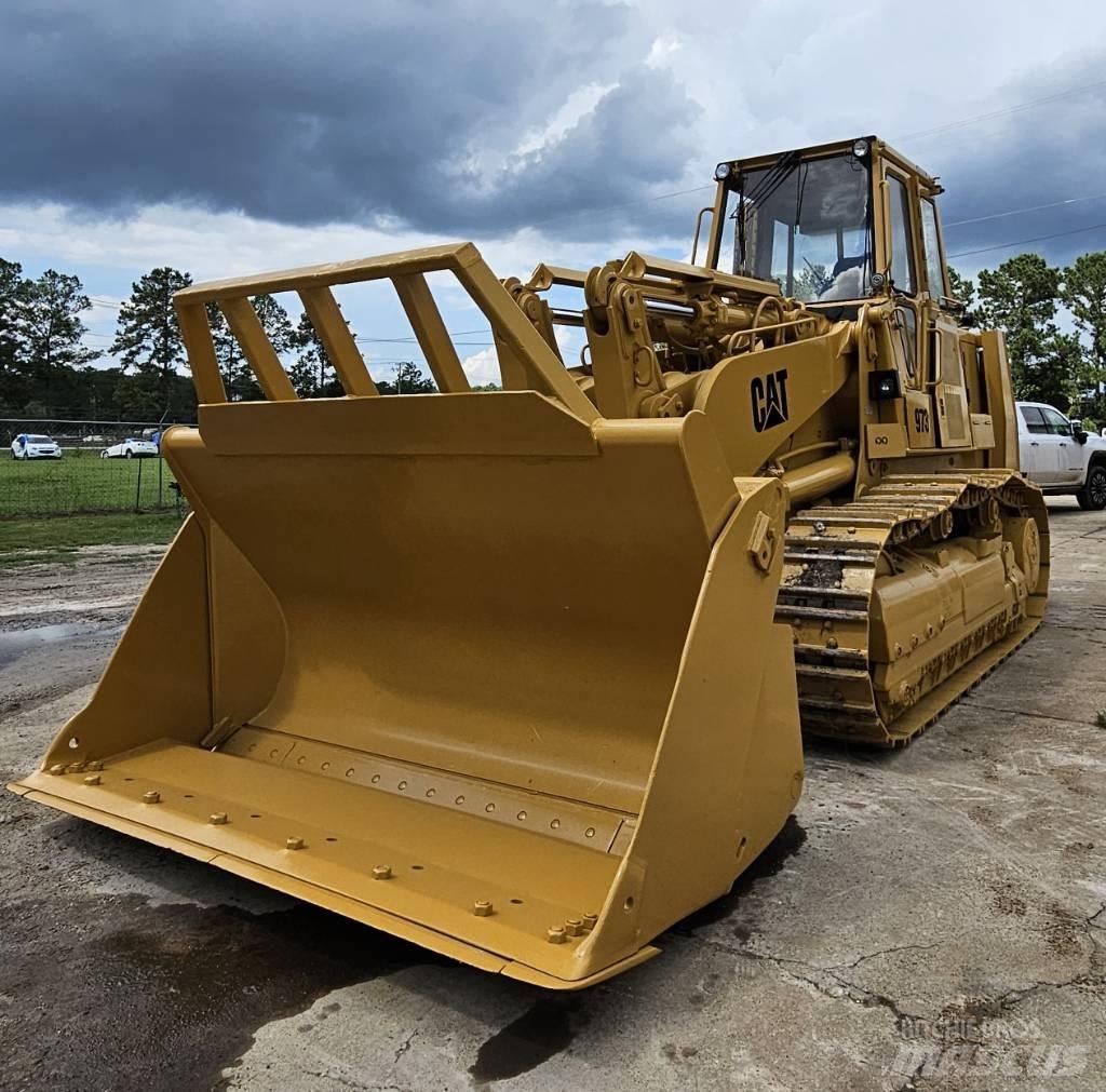 CAT 973 Pásové nakladače