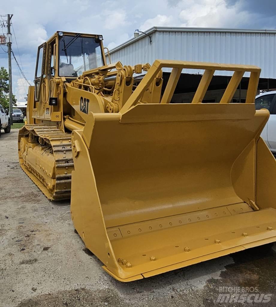 CAT 973 Pásové nakladače
