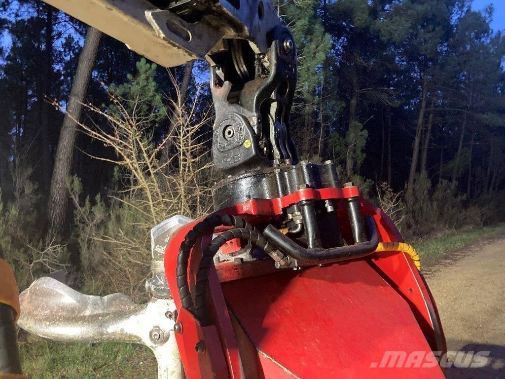 Komatsu C 144 Harvestory