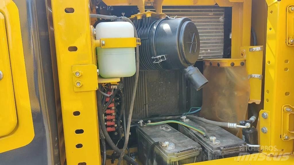Komatsu PC 130 Pásová rýpadla
