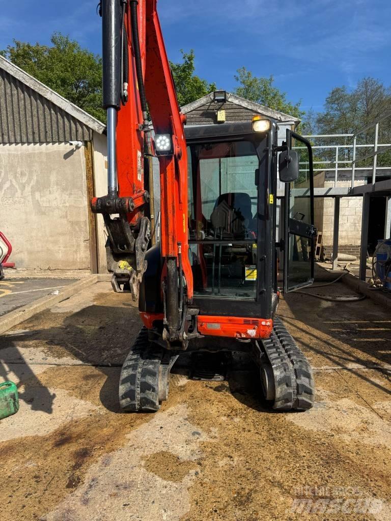 Kubota U 27-4 Mini rýpadla < 7t