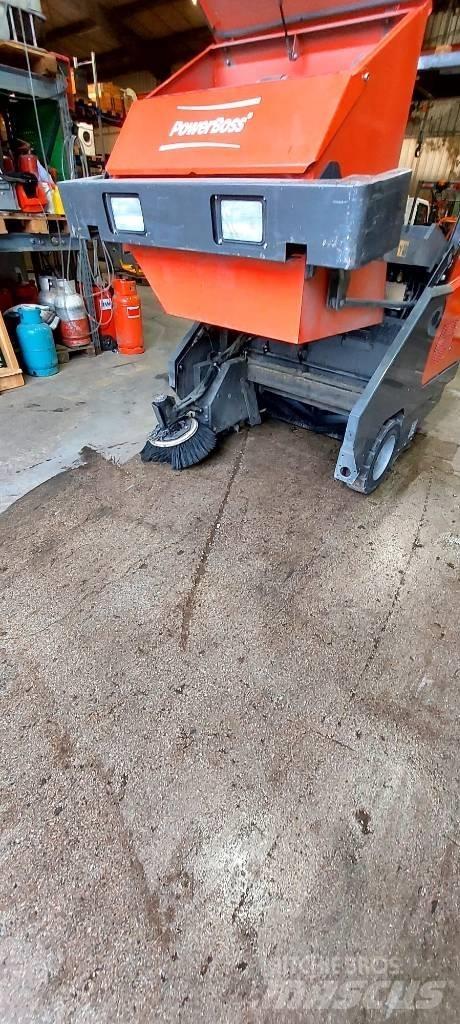 Powerboss SW6XKLPG Zametací stroje