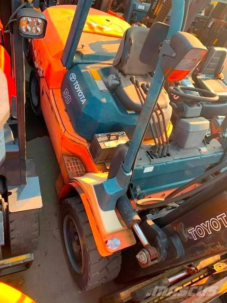 Toyota 7 FDA 50 Dieselové vozíky