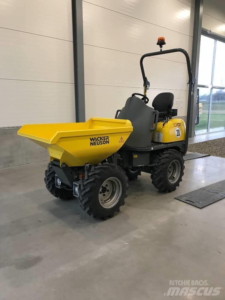 Wacker Neuson 1001 Vyklápěcí dempry