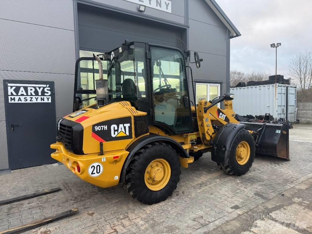 CAT 907 H Kolové nakladače
