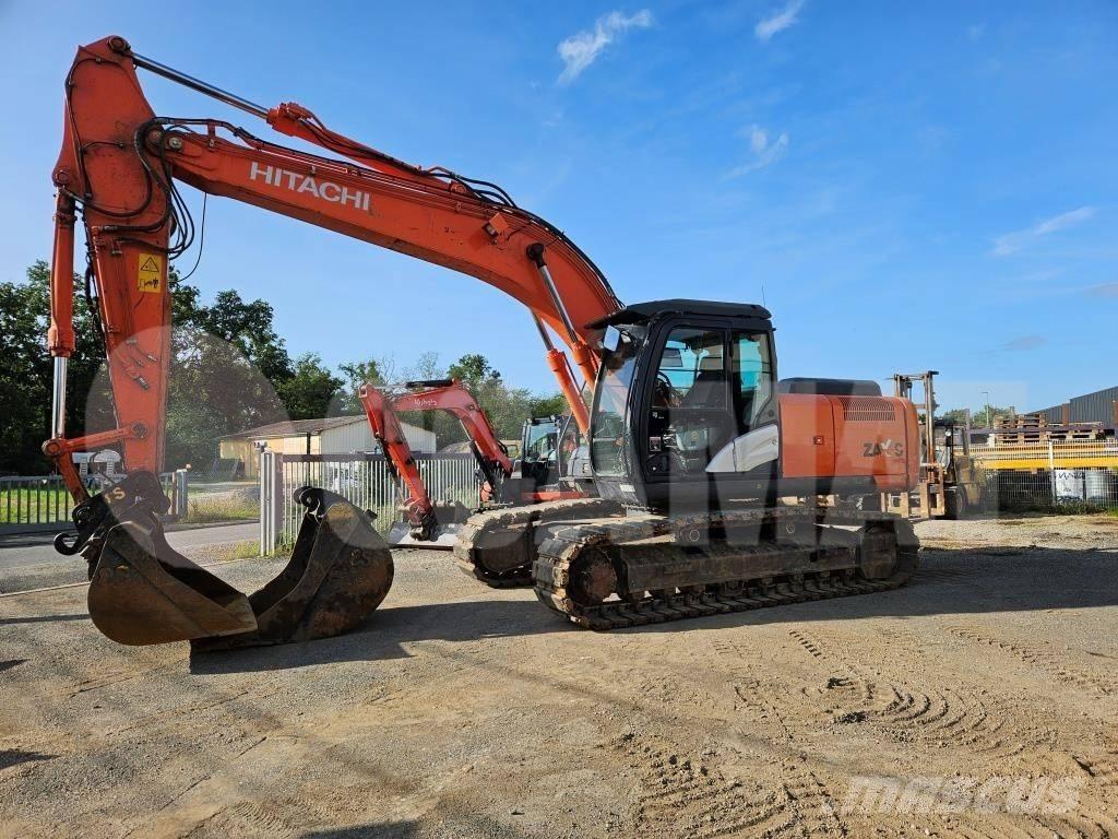 Hitachi ZX 210 LC Pásová rýpadla