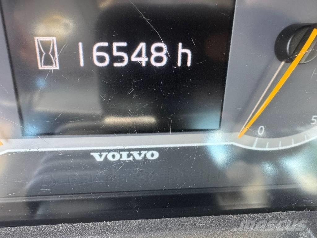 Volvo L 90 H Kolové nakladače