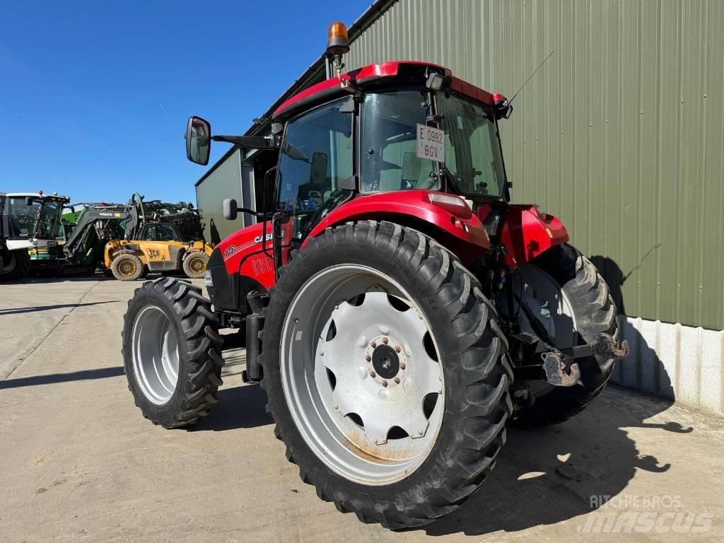 CASE Farmall 105c Traktory