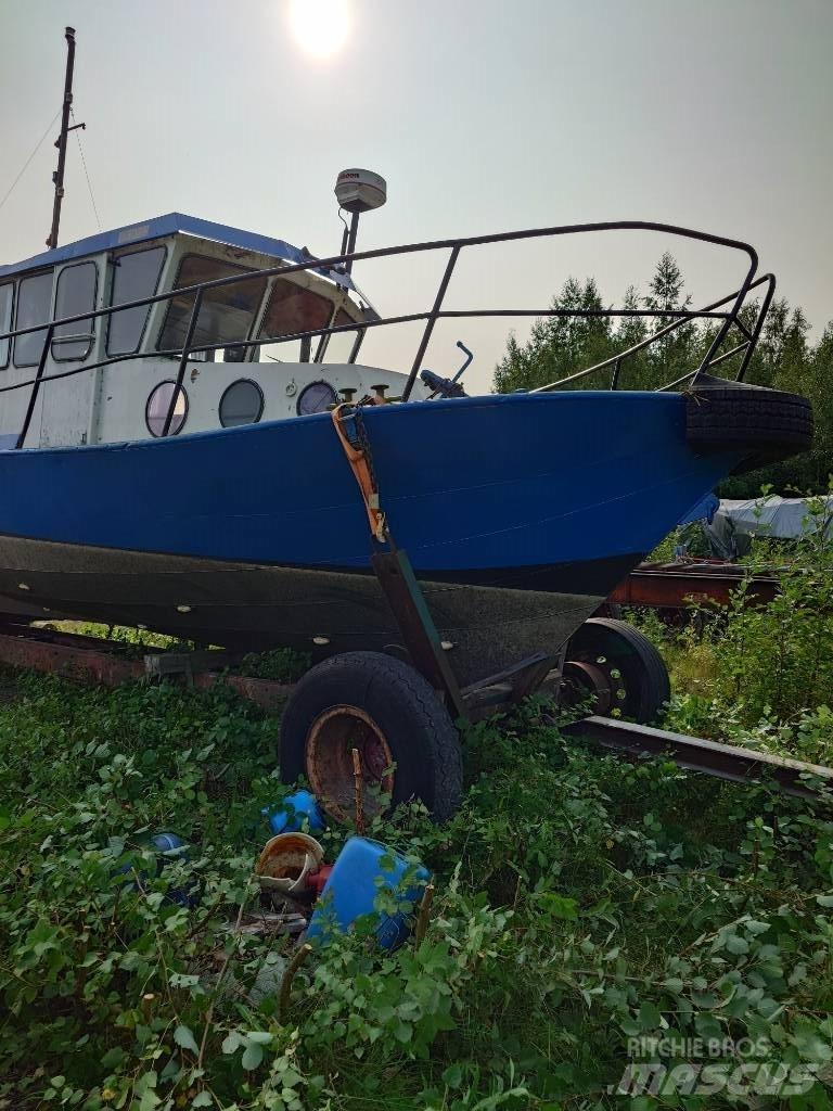  Rami Hinaaja Pracovní lodě, bárky a pontony