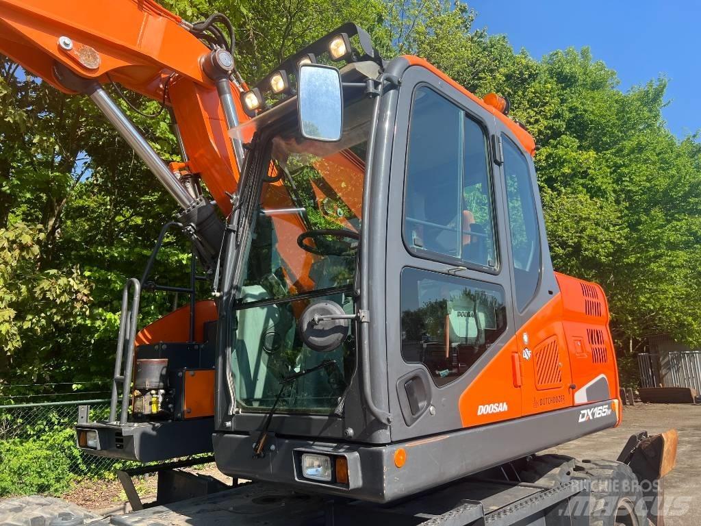 Doosan DX 165 W-5 Kolová rýpadla