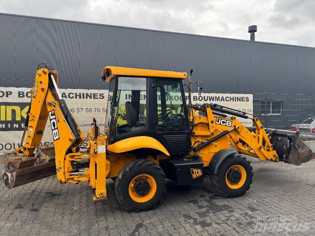 JCB 2 CX Rýpadlo-nakladače