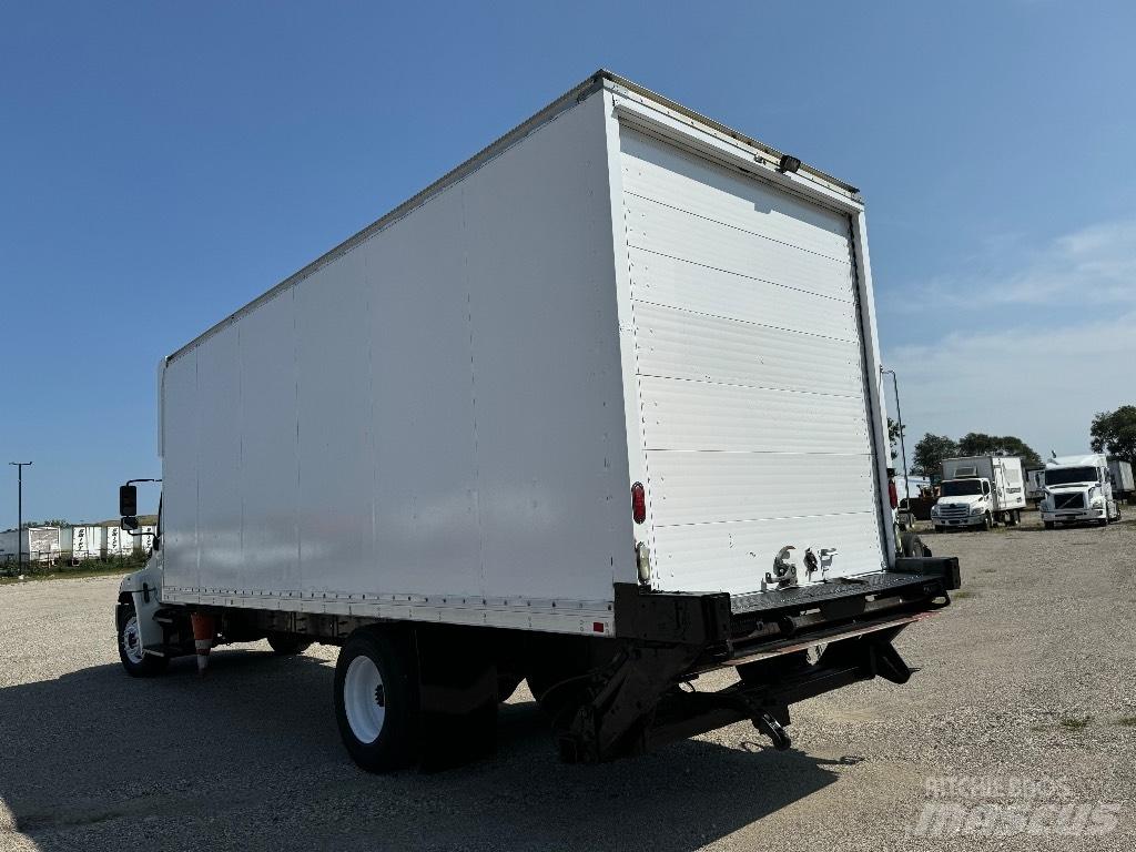 Hino 238 Skříňová nástavba
