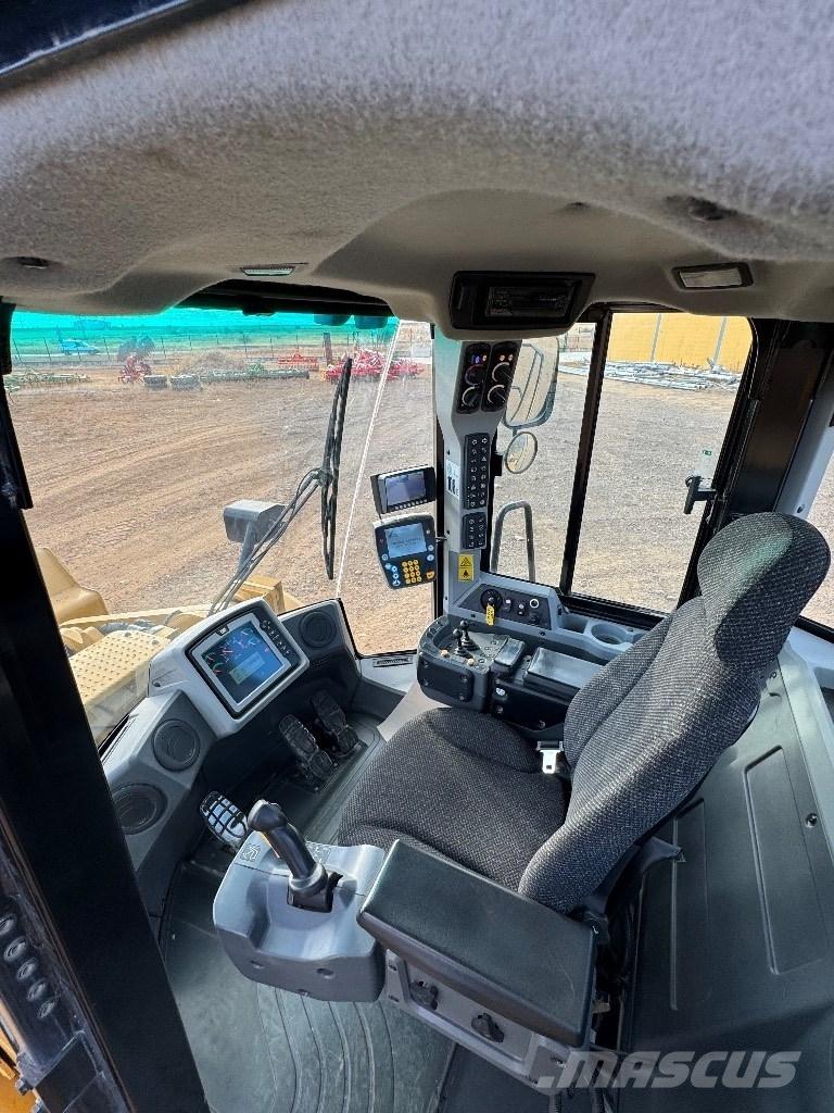 CAT 972 K Kolové nakladače