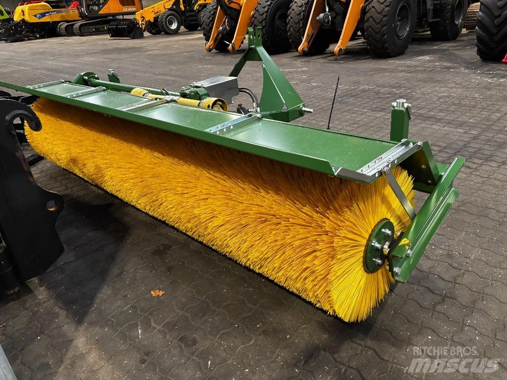 Thyregod TK 3300 Zametací stroje