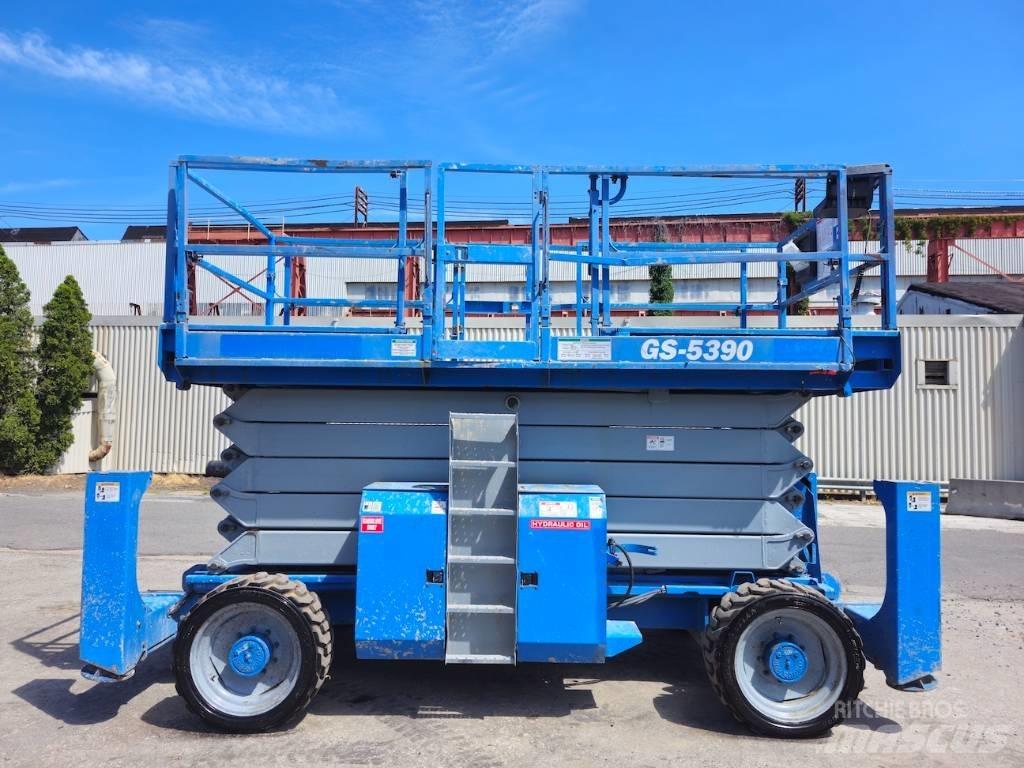 Genie GS-5390 Nůžková zvedací plošina
