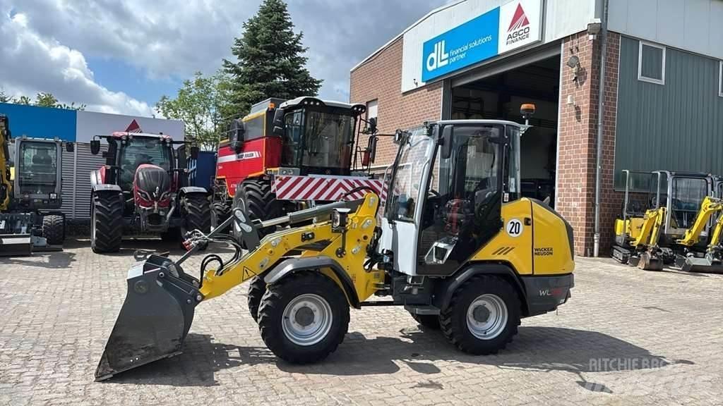 Wacker Neuson WL28 Kolové nakladače