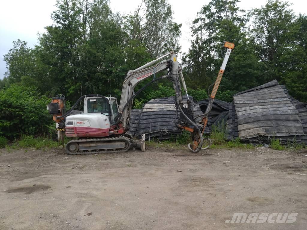 Takeuchi TB 290 Pásová rýpadla