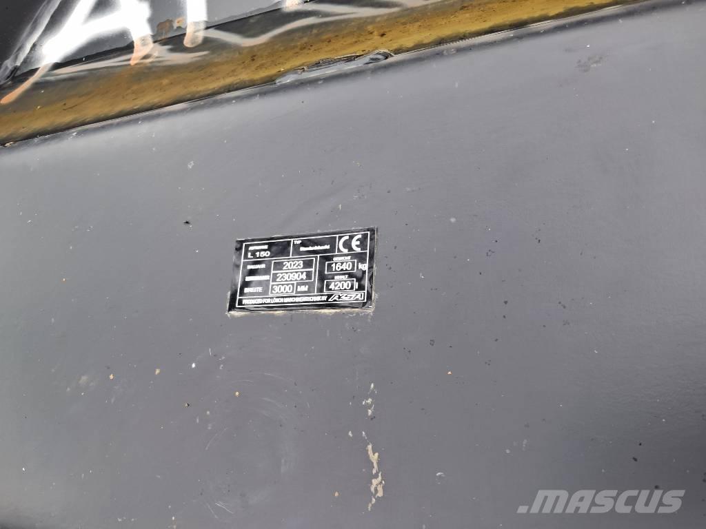 Develon DL 420 CVT-7 Kolové nakladače