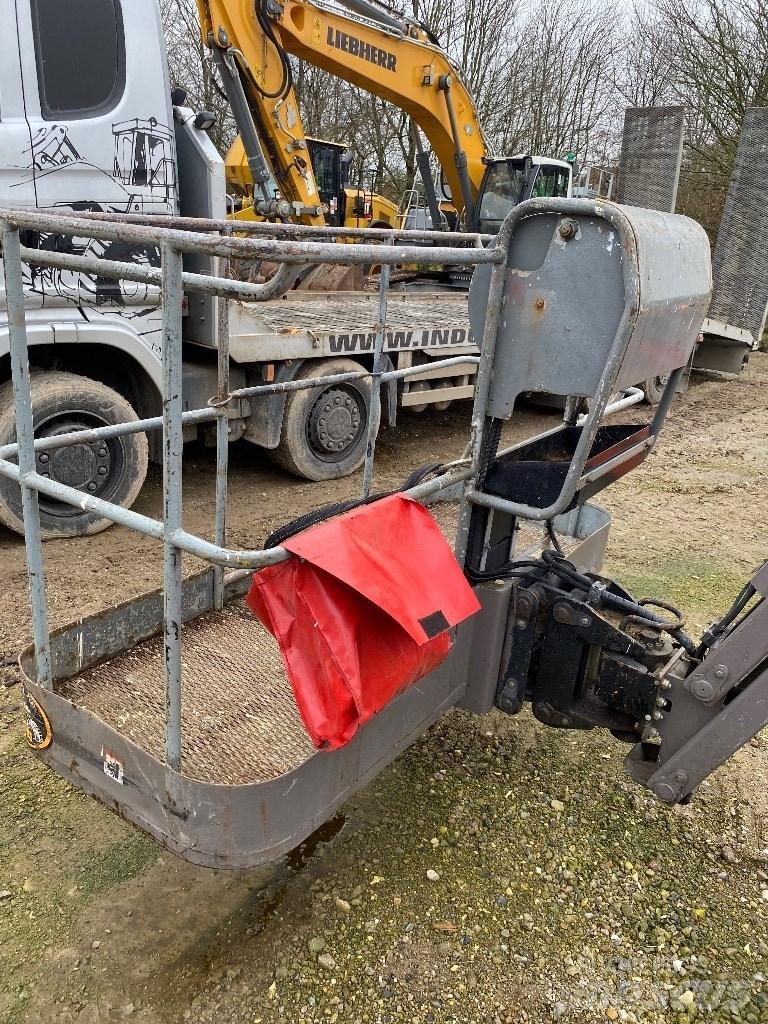 Manitou 180 ATJ Kloubové plošiny