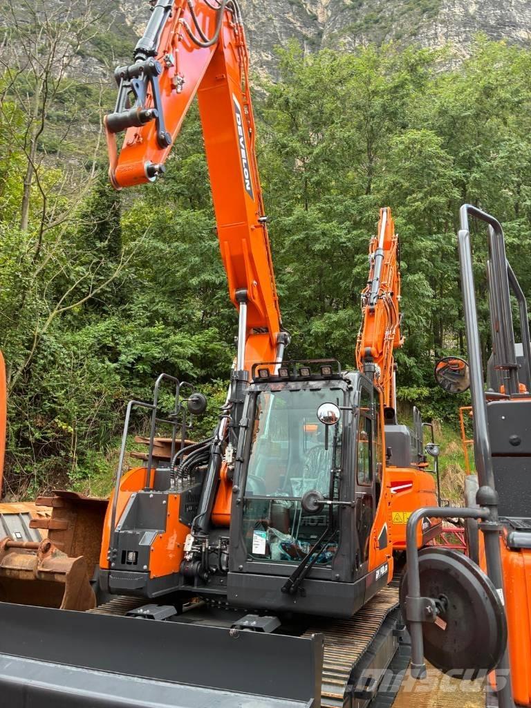 Develon DX 140 LCR-7 Pásová rýpadla