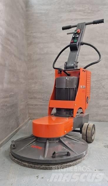  HTII BB 700 Stroje na leštění betonu